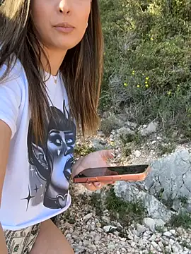 ambre_la_nebulleuse (G young) - 🍑 TWERK + 50 SPANKS ASS + 🎁 LT