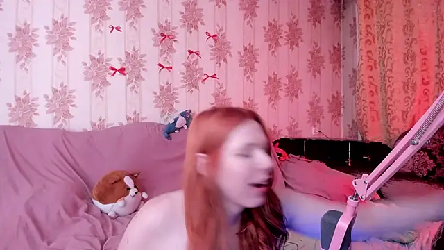 cutie_bambi (T young) - tease u with my dick