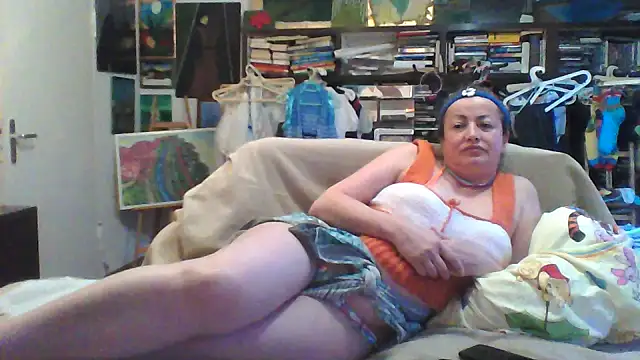 mariaanasunshine - MariaAnaSunshine's free webcam - UK Sex Cams