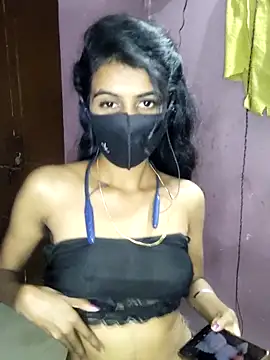 thaper_meera2 (F young) - Boobs show