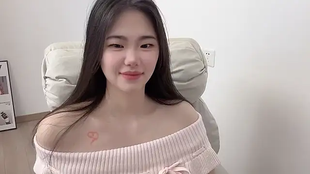 suki-1 (F young) - 别买娃娃菜了  其实我会哇哇哭还很菜.