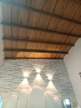 Webcam Model (Kristy1_)  is live.Free join now!