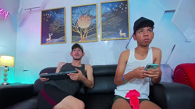 Spicy_guys live cam