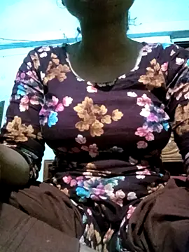 breezysexygirl69 - BreezySexyGirl69's free webcam - UK Sex Cams