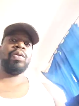 strong__anthony (M young) - horny and dirty