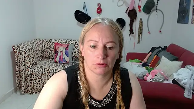 emperabigbootybigass