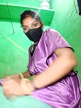 Webcam Model (Cute__tanu)  is live.Free join now!