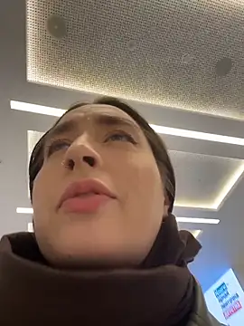 Holly_Play live cam profile