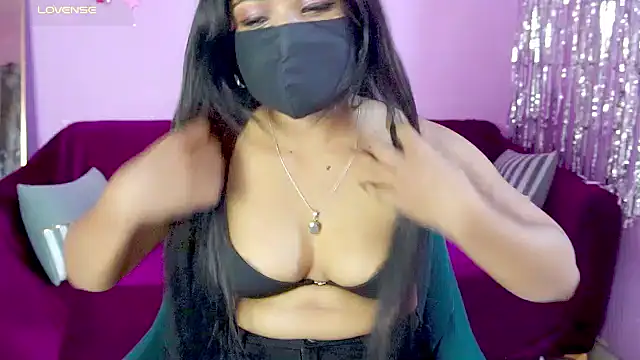 sexyhoney27 (F young) - dildo blowjob