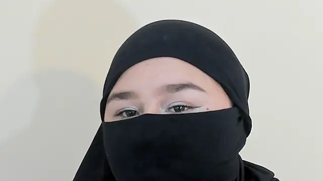 _zharaa (F teen) - finger in pussy