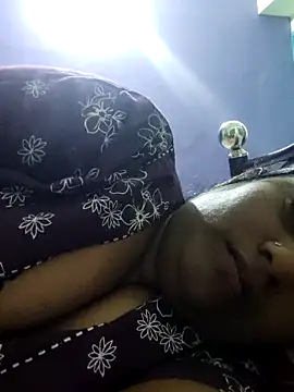 Webcam Model (yamini1431)  is live.Free join now!