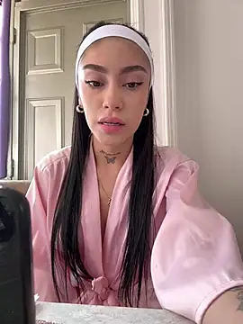 bonny_eva - Bonny_Eva's free webcam - UK Sex Cams