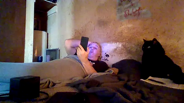 reddragon66 - Reddragon66's free webcam - UK Sex Cams