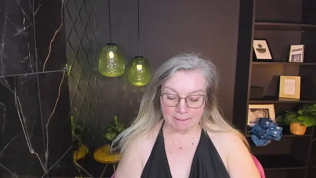 NataliMellow live cam