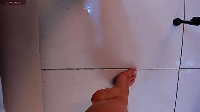 isabellafoox - IsabellaFoox's free webcam - UK Sex Cams