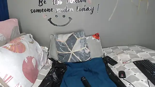 black_berry_xxx (F young) - FUCK PUSSY WITH DILDO