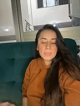 Antonella_Julieta live cam profile