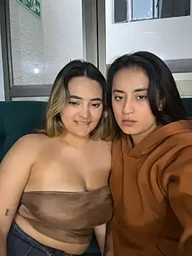 Antonella_Julieta live cam profile