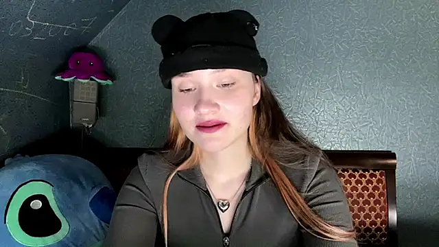 carmelaliebherr (F teen) - send a kiss to you