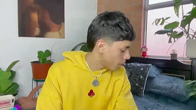 Andy_Belier23 live cam