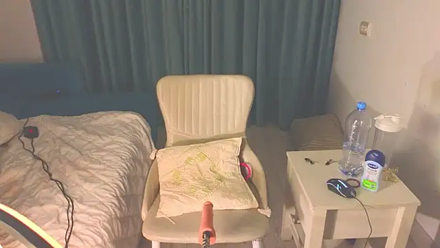 AudreyMell live sex cam