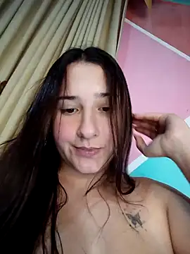 Webcam Model (Mysticdooll69)  is live.Free join now!