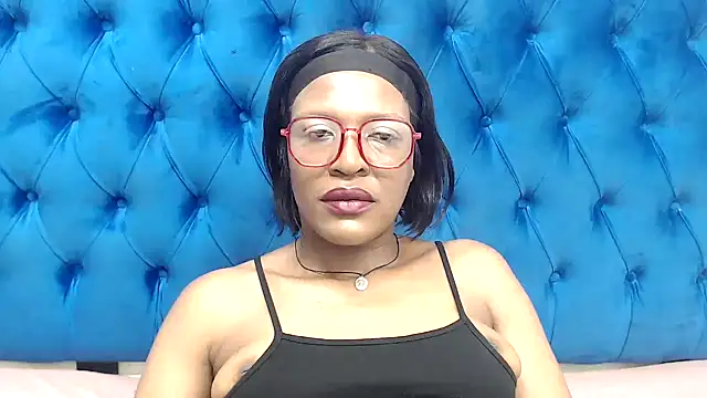 SpicyQueenxxxx live cam profile