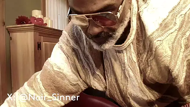 sinnernoir live sex cam