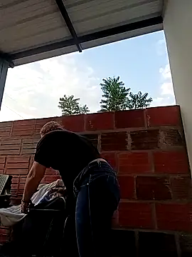 Sexy-Woman-Mature live cam profile