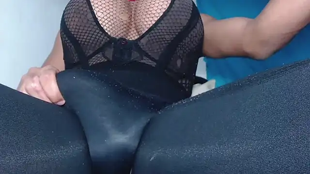 andreablackcock Live Webcam on Stripchat