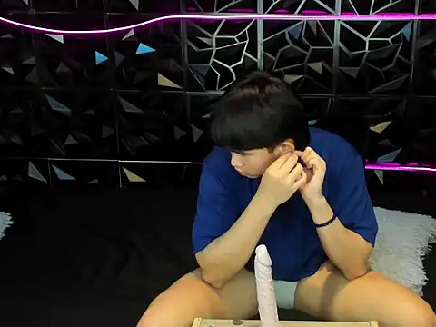 davincihugecock live cam