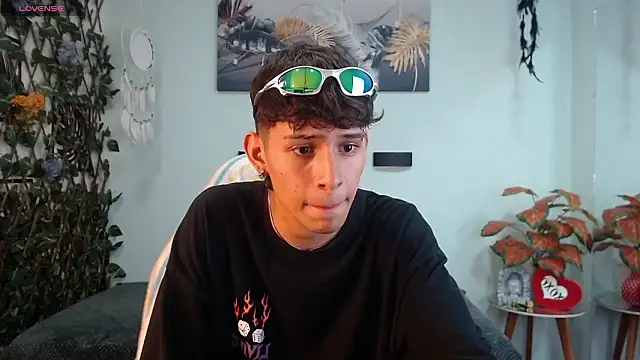 draxblade09 - DraxBlade09's free webcam - UK Sex Cams