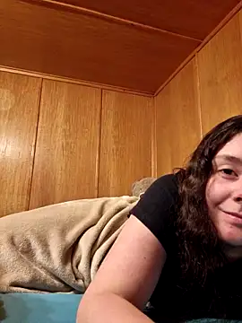 youngliisaxx (F teen) - Show my Boobs 5 min😈