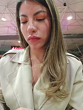 Karen_San_Miguel live cam