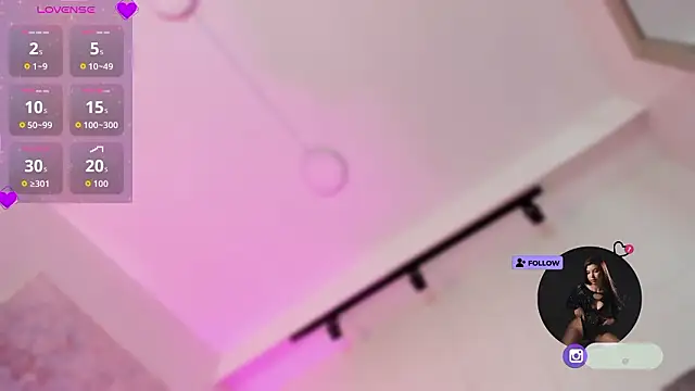 DannaJhonson1 live cam