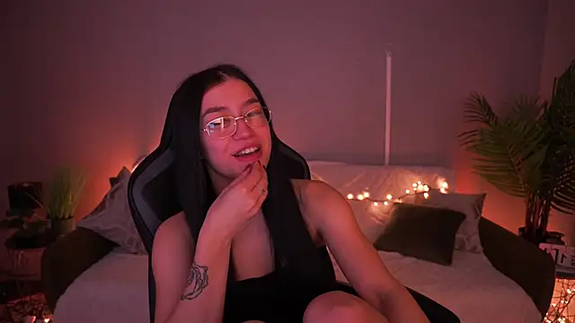 FataleNellie live cam