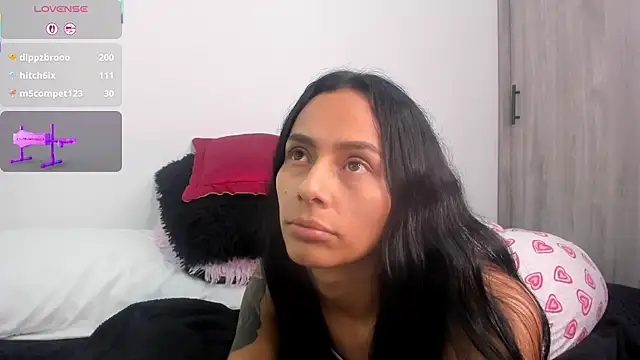 karlyn_angels - Karlyn_angels's free webcam - UK Sex Cams