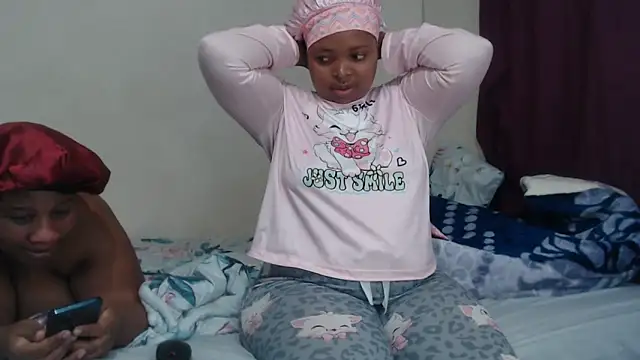 PIXIEBITCHXXX26 live cam