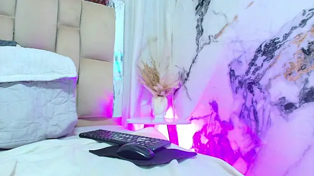 maraa_x - Maraa_X's free webcam - UK Sex Cams