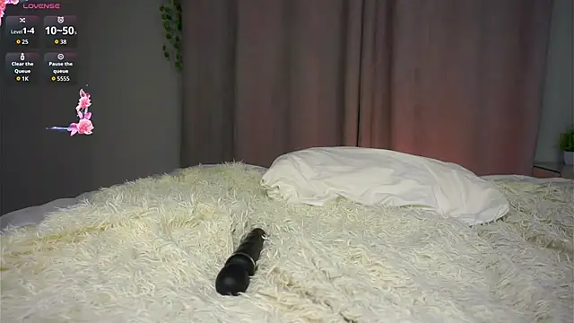 amparocilek (F teen) - Tease my boobs under top in cowgirl