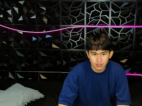 davincihugecock live cam