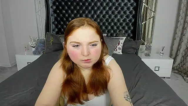 kattyrose8 (F teen) - lovence sex mashine