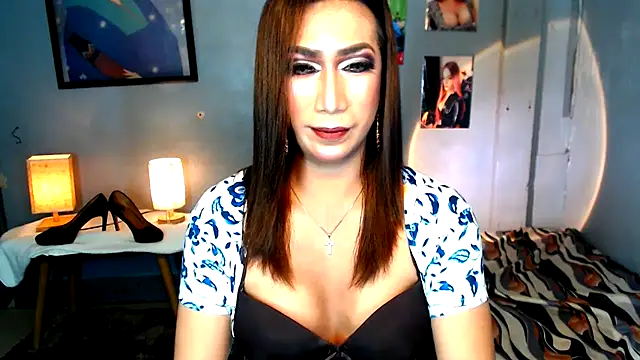 littleredbunny27 (T young) - MAKE YOUR MISTRESS CUM AND SWALLOW IT !!