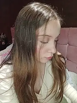 Webcam Model (MimiSoftie)  is live.Free join now!