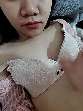 ayw-19 (F young) - SHOW BƯỚM