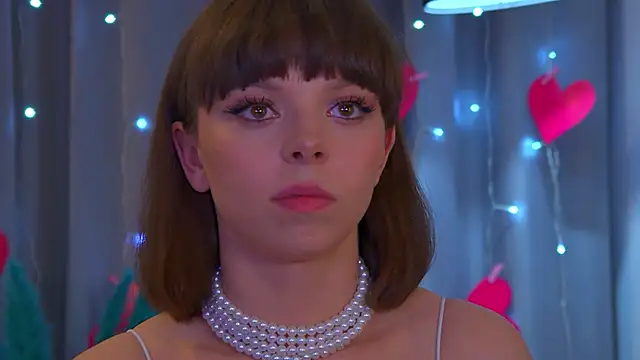 elisabethdavis (F teen) - TICKET TO THE BURLESQUE SHOW