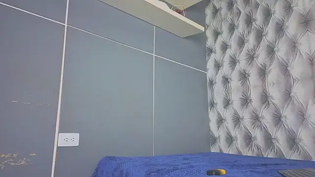 hilary-banks - Hilary-banks's free webcam - UK Sex Cams