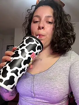 babykalirose live cam profile