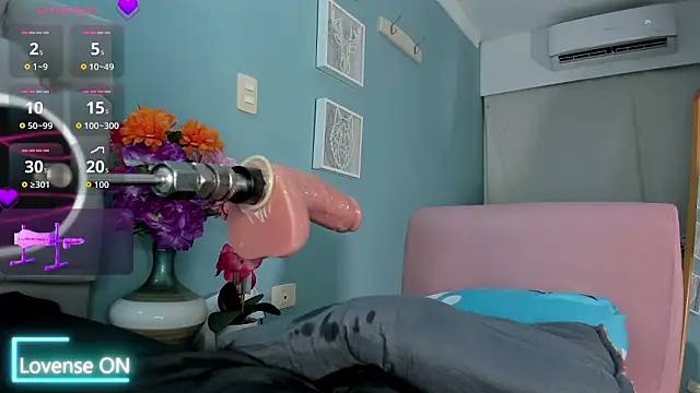 Luna_Raay live cam profile