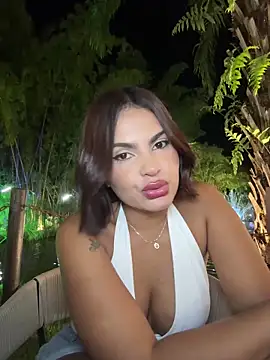 Irina_Velvett live cam profile